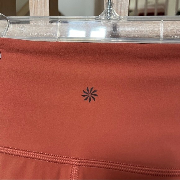 ATHLETA Rise Up Rib 7/8 Tight in Rust Small Tall - Picture 6 of 12